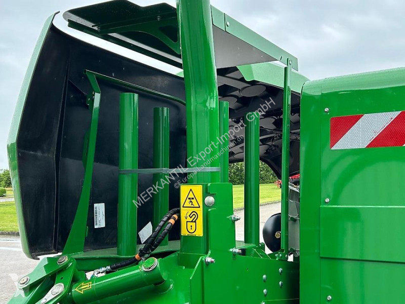 Slåtter John Deere  C441R