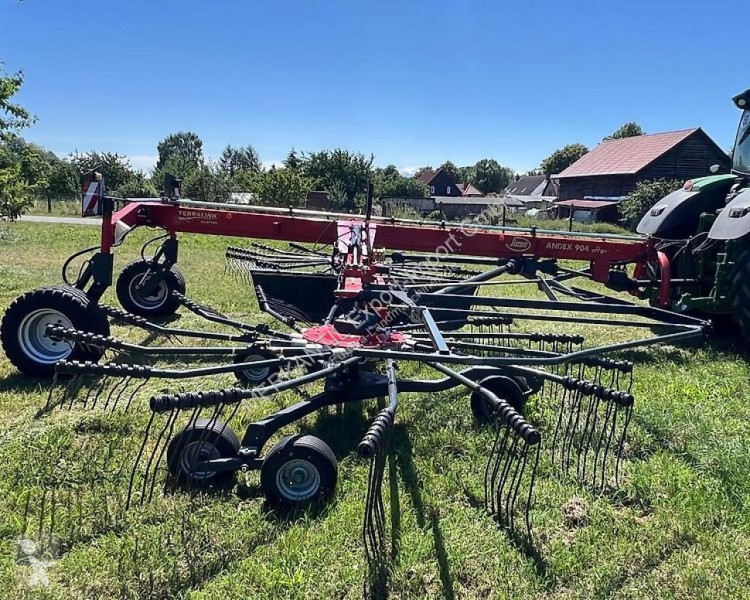 Henificación Vicon  Andex 904 Hydro