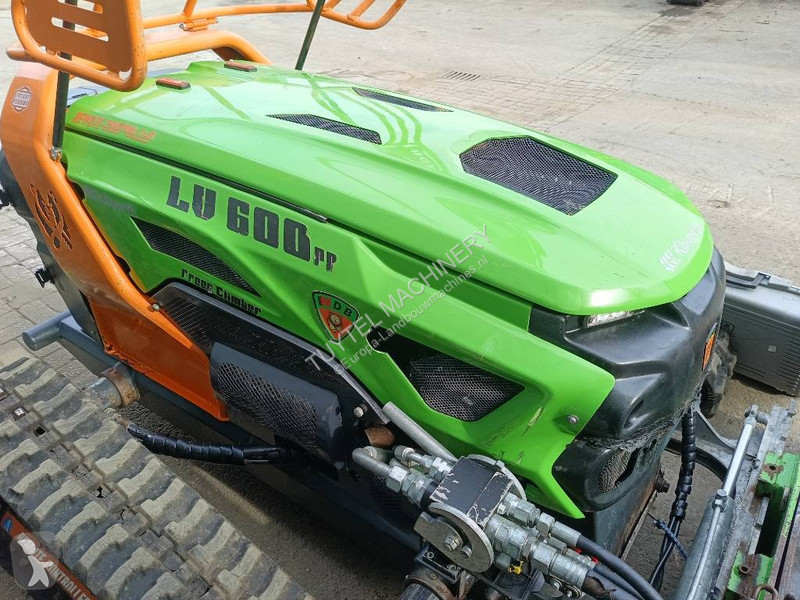 Senoseč  LV600 PRO remote control mower robot...
