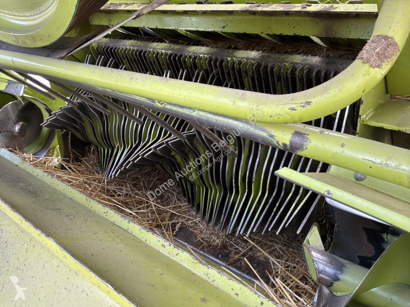 Senoseč Claas Quadrant 2200RC