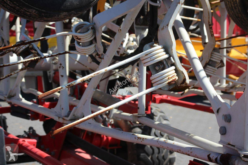 Fenaison Pöttinger HIT 16.18 T