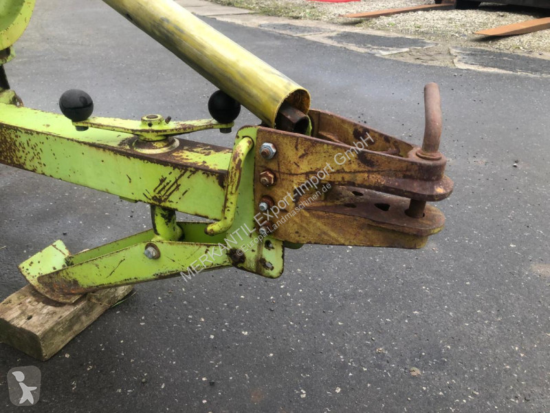 Claas  Markant 50 haymaking