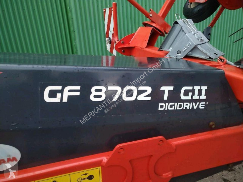 Utilaje de cosit Kuhn  GF 8702T-G2 Digidrive