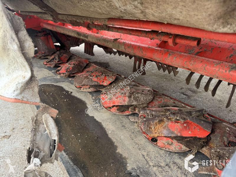 Kuhn  FC 3115 D haymaking