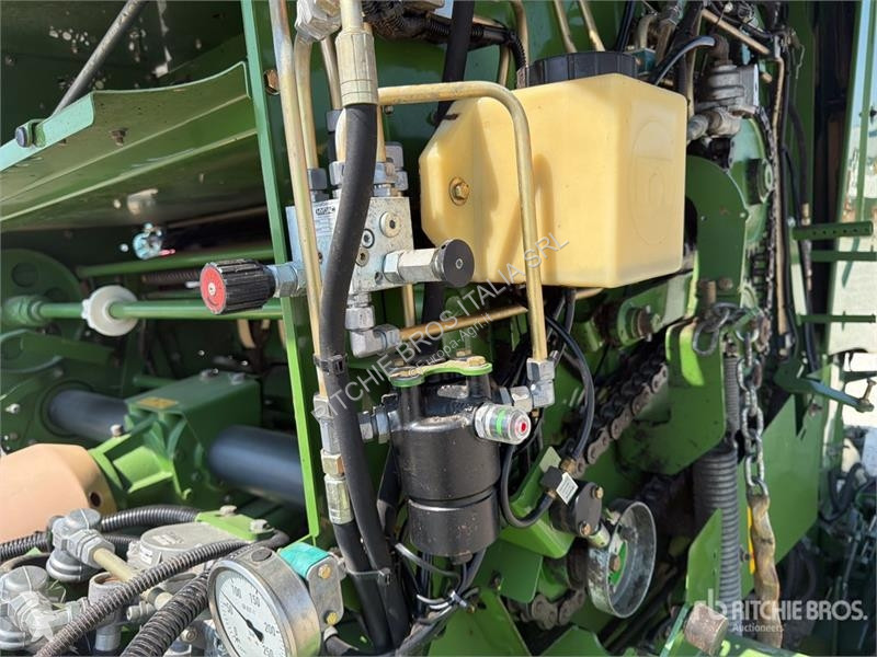Сінозаготівля Krone Comprima V180XC Round Baler