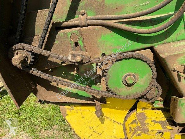 John Deere  540 haymaking