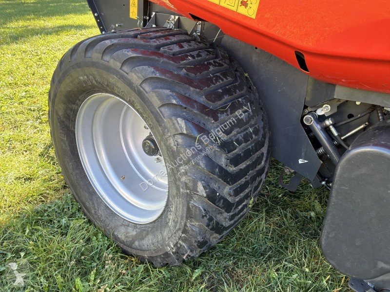 Fenaison Kubota BV 5200 SC 14 N