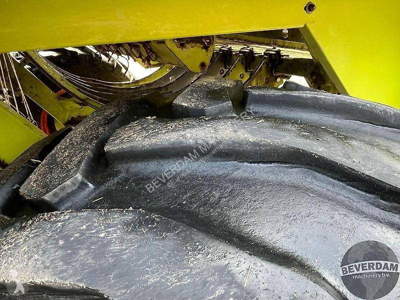 Henificación Claas Quadrant 1200 rc