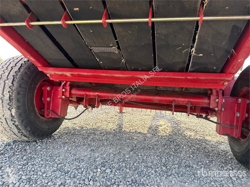 Henificación Feraboli SPRINTER 165 Round Baler