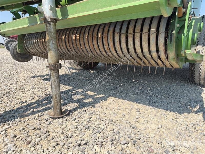 Сінозаготівля Krone Comprima V180XC Round Baler