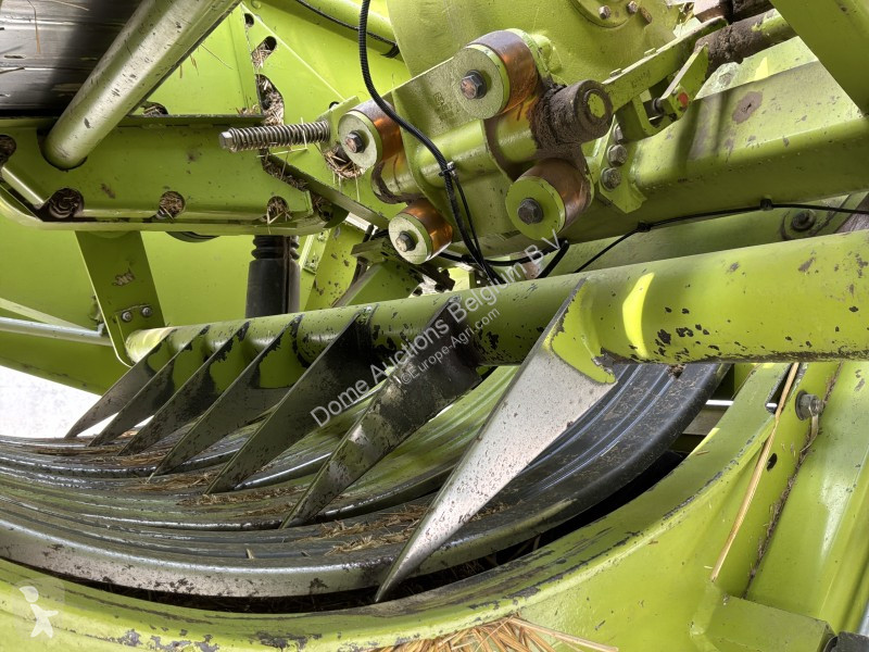 Senoseč Claas Quadrant 2200RC