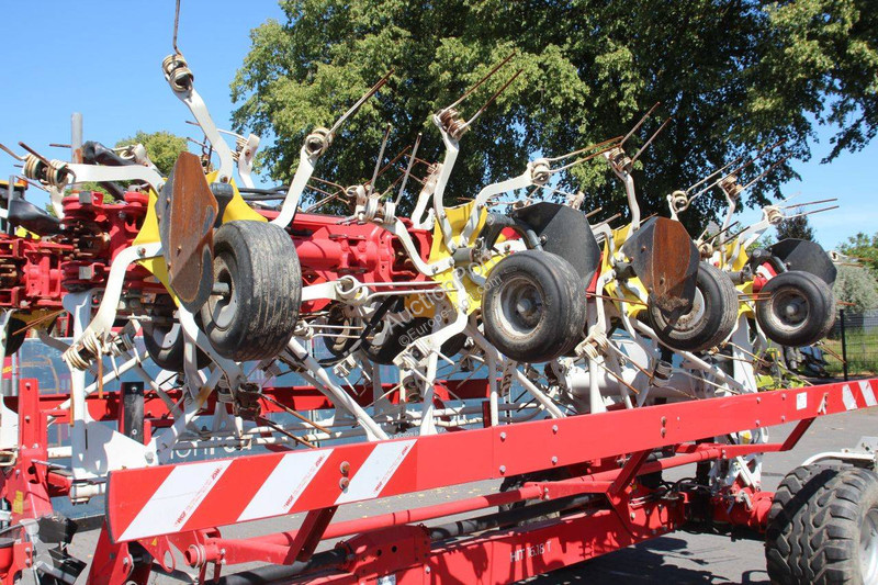 Fenaison Pöttinger HIT 16.18 T