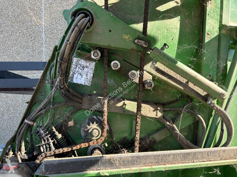 Fenaison John Deere V461M