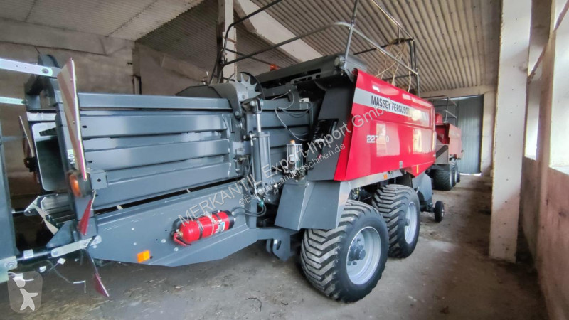 Henificación Massey Ferguson MF 2270XD TC