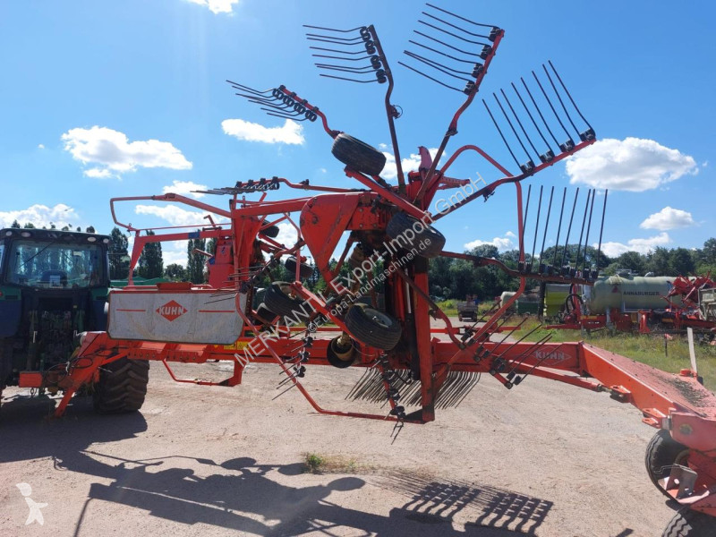 Fenaison Kuhn 7302