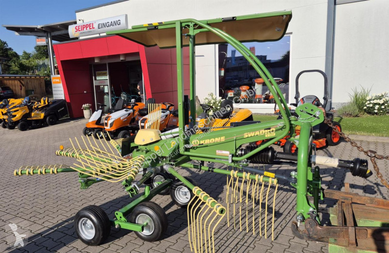 Fenaison Krone SWADRO S 380