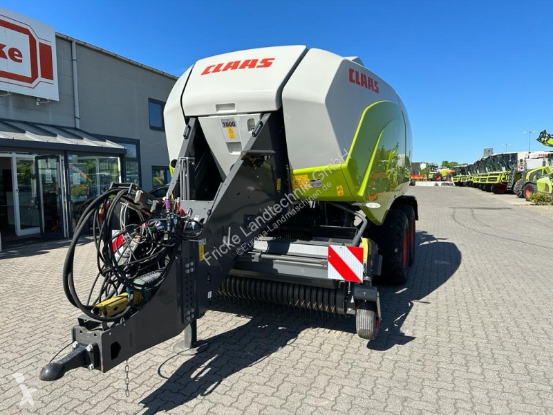 Henificación Claas Quadrant 5300 Evolution FC...