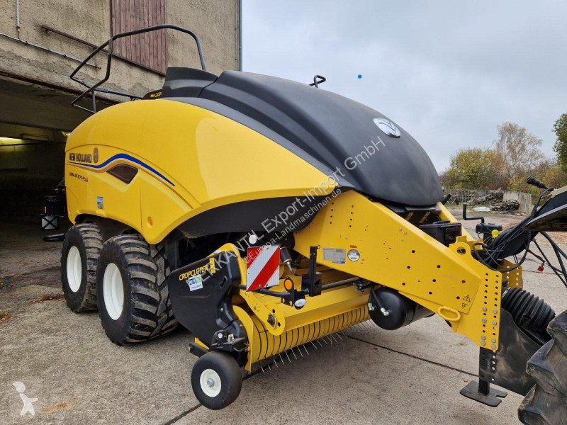Henificación New Holland BB 1270 RC Plus