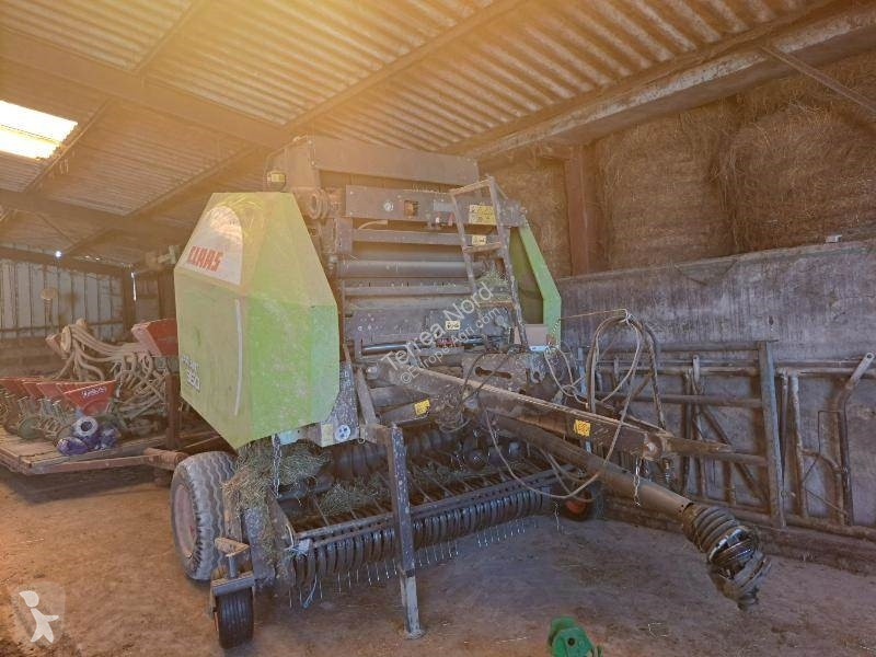 Fenaison Claas VARIANT 350