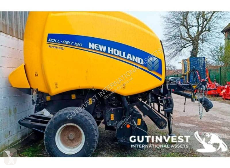 Henificación New Holland ROLL BELT 180