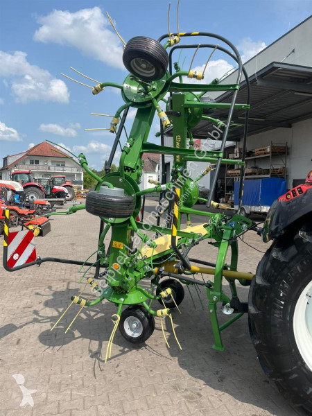 Henificación Krone VENDRO 680