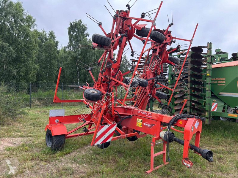 Henificación Kuhn GF 10601TO