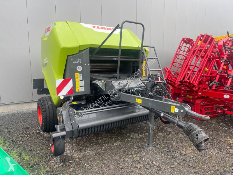 Sianokosy Claas Rollant 520 C