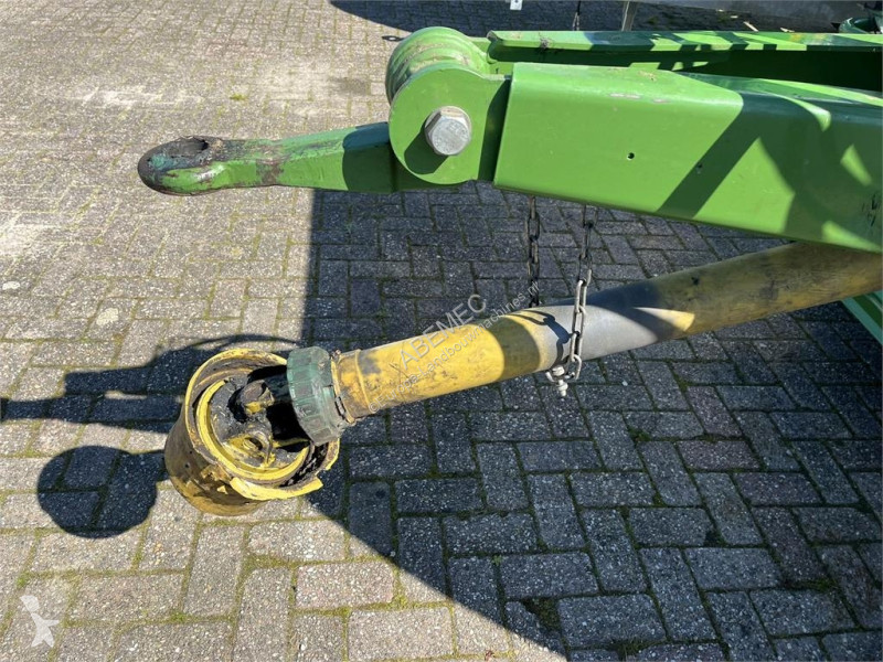 Krone Comprima CV 150 XC haymaking