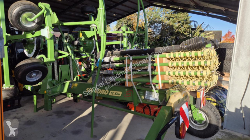 Fenaison Krone  SWADRO TC 880