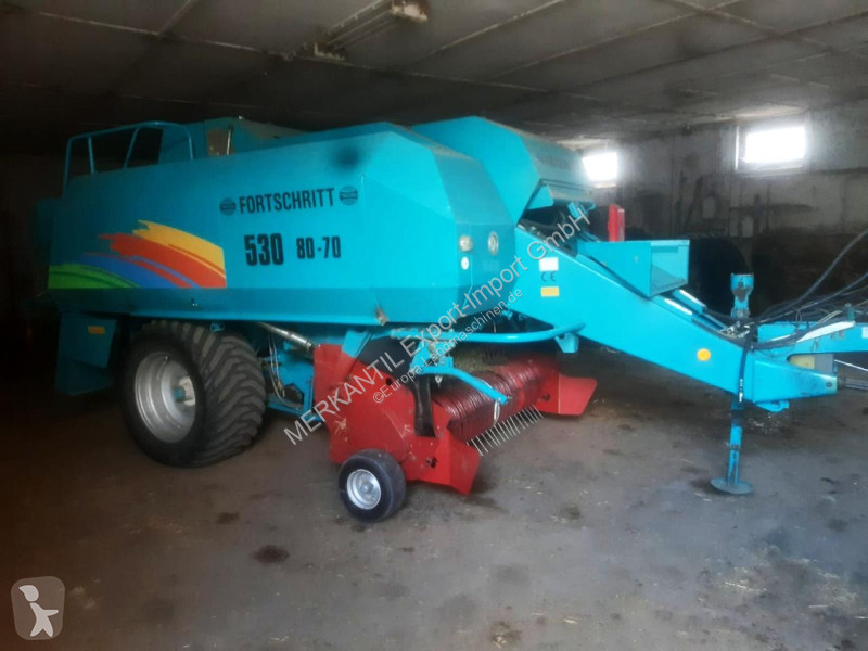 Fortschritt  K530 haymaking