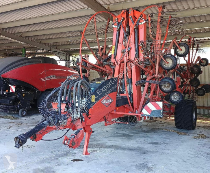 Fenaison Kuhn 1313