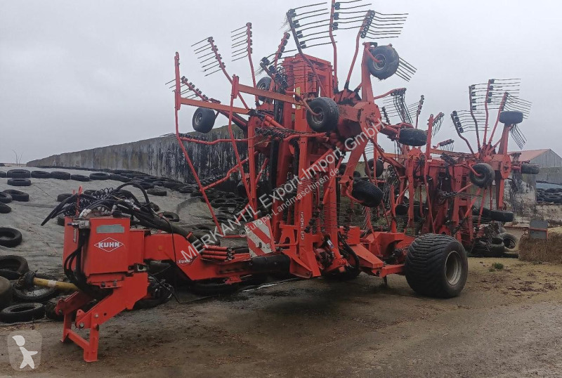 Fenaison Kuhn  15021