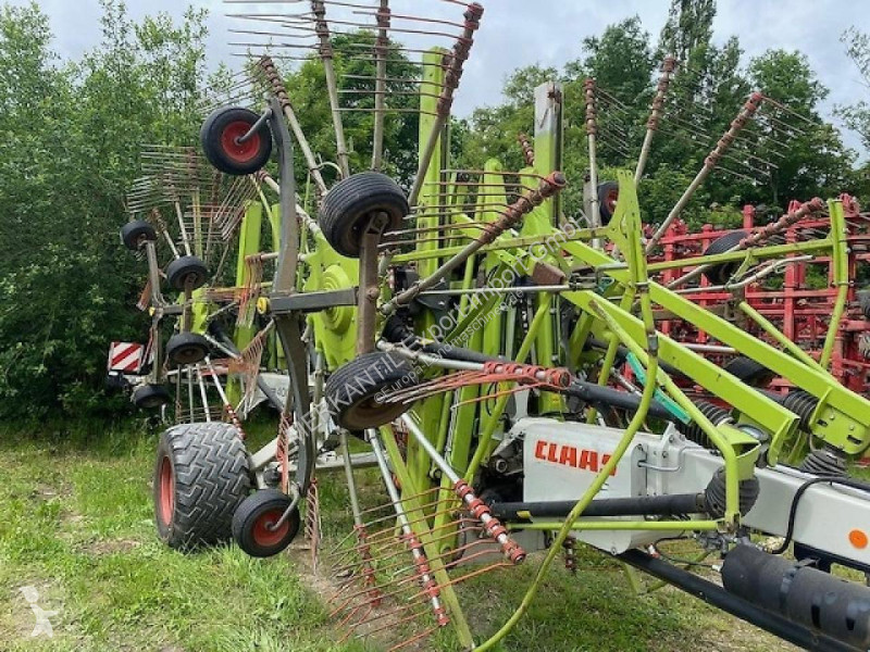 Henificación Claas  Liner 4000