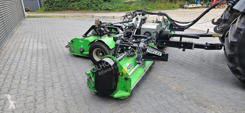Fenaison Votex PERUZZO 4200 TRIFLEX klepelmaaier