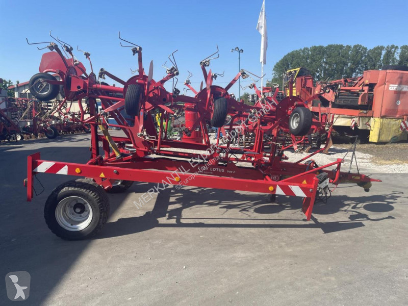 Henificación Lely Lotus 900P