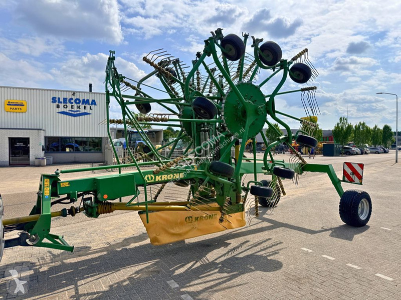 Krone Swadro 1000 Cirkelhark haymaking