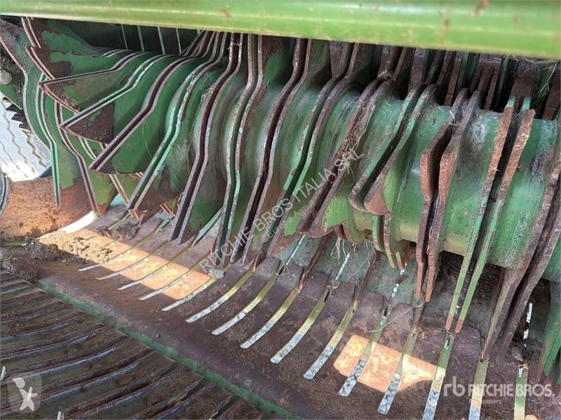 Сінозаготівля Krone Comprima V180XC Round Baler