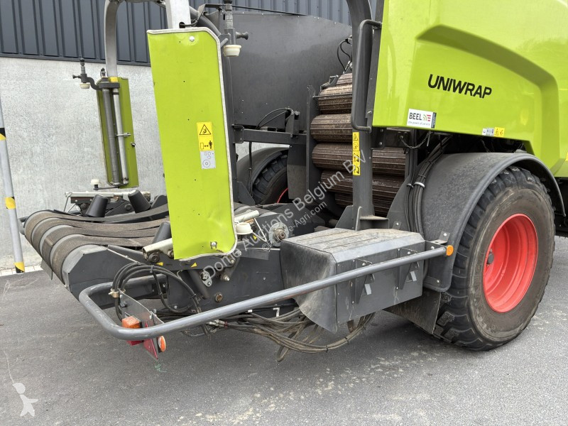 Senoseč Claas Rollant 455 RC UNIWRAP
