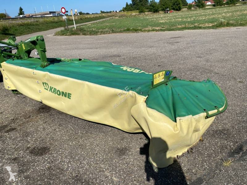 Henificación Krone EASY CUT R360 endommagé