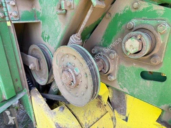John Deere  540 haymaking