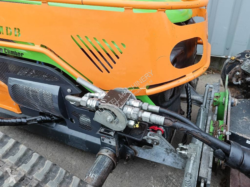 Senoseč  LV600 PRO remote control mower robot...