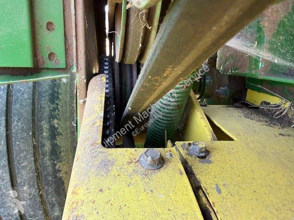 John Deere  540 haymaking