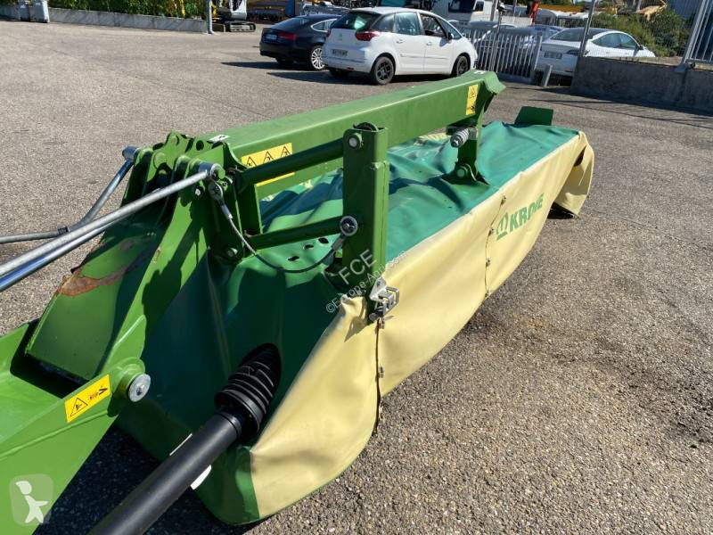 Henificación Krone EASY CUT R360 endommagé