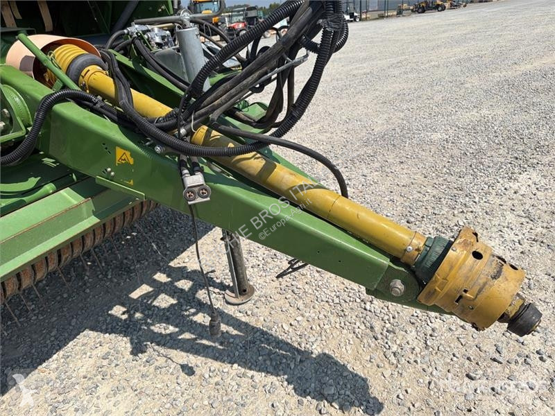 Сінозаготівля Krone Comprima V180XC Round Baler