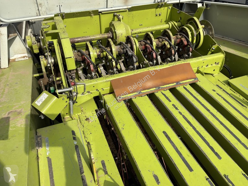 Senoseč Claas Quadrant 2200RC