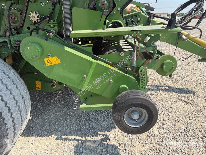 Сінозаготівля Krone Comprima V180XC Round Baler