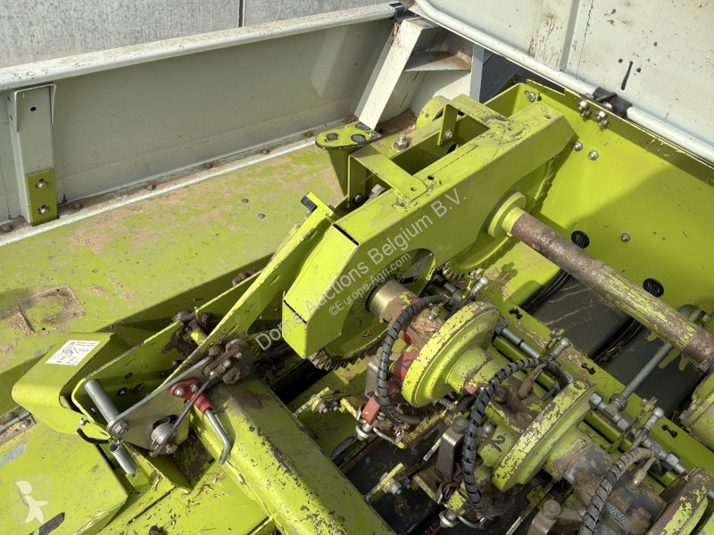 Senoseč Claas Quadrant 2200RC