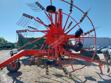 Kuhn Hay rake