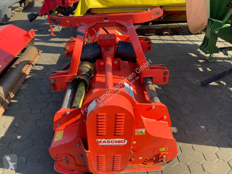 Slåtter Maschio Gaspardo  Bufalo 280