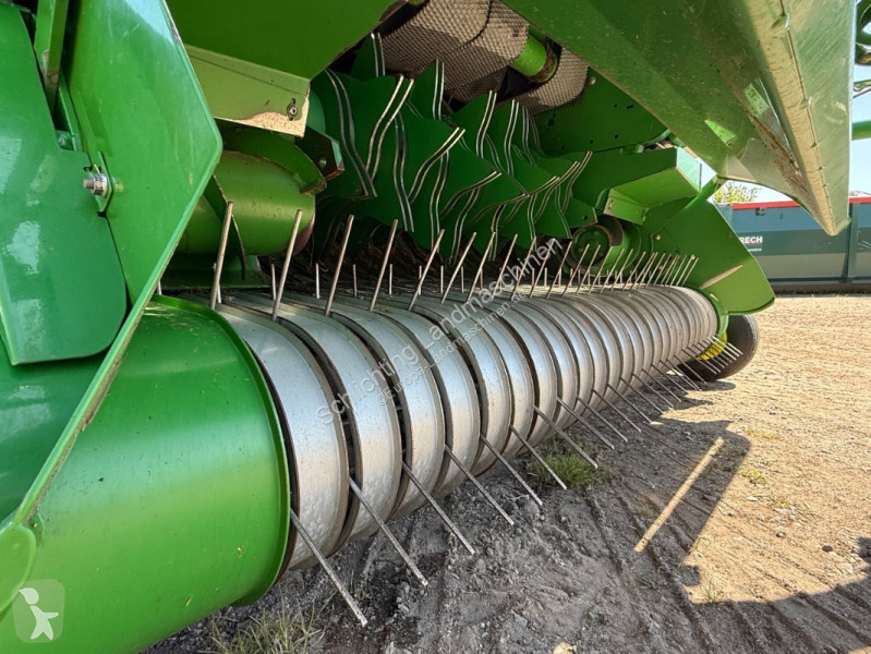 Fenaison John Deere 864